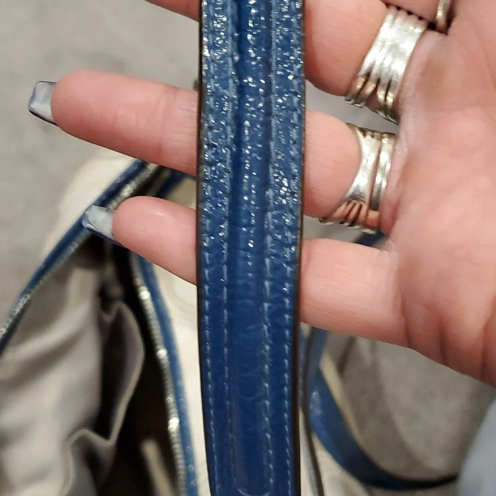 Coach 👜 - Picture 5 of 9
